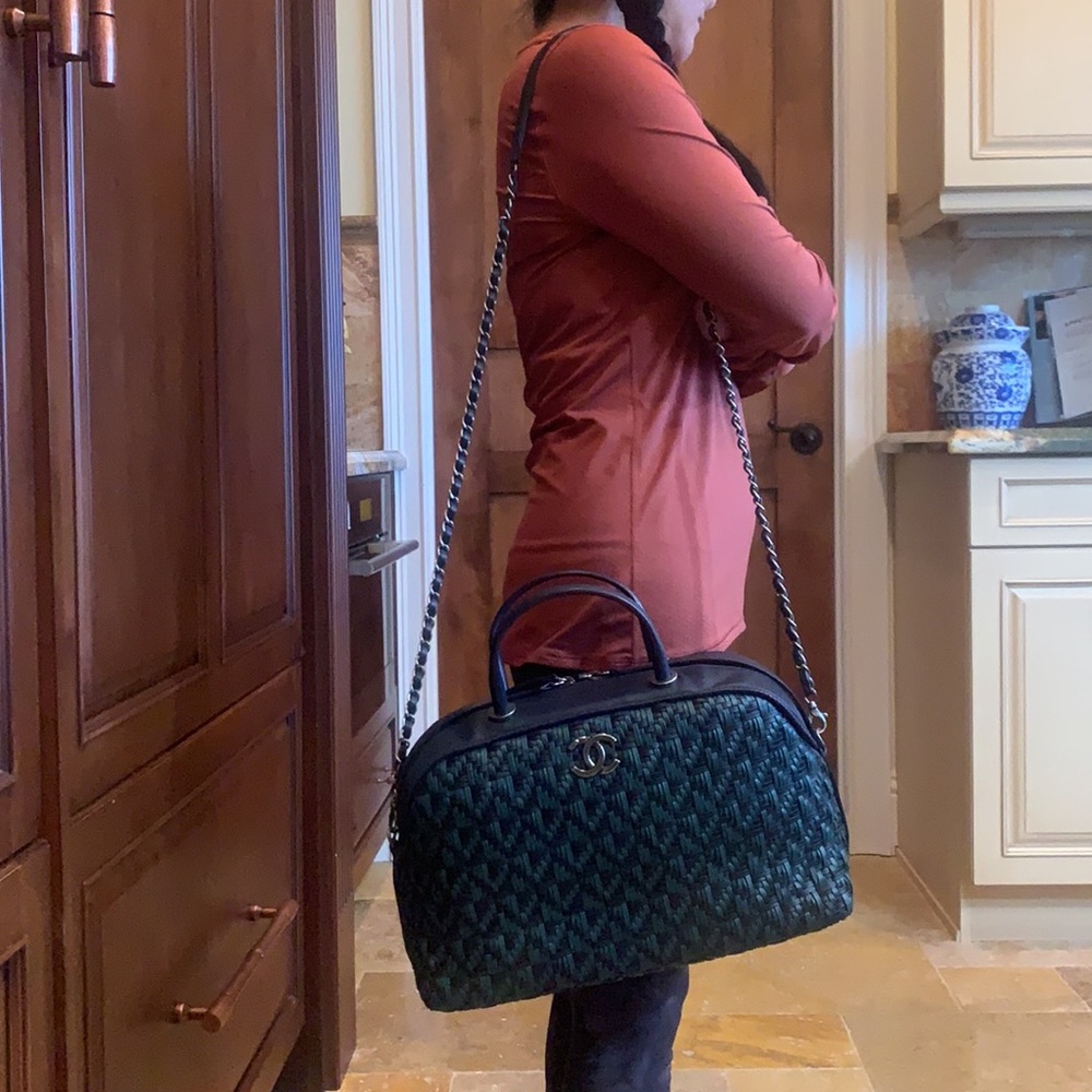 Chanel handbag - Picture 9 of 9